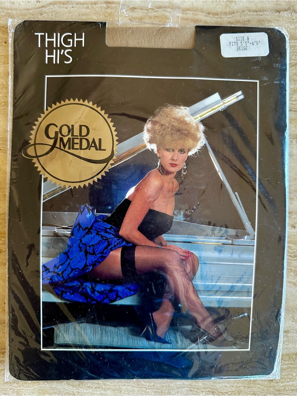 Vintage 80’s NOS Gold Metal Thigh Hi’s Size B 5’5”-6’ Beige